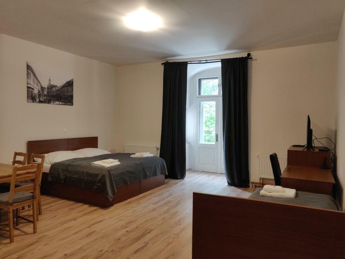 Penzion Sessler *** Trnava Eksteriør bilde